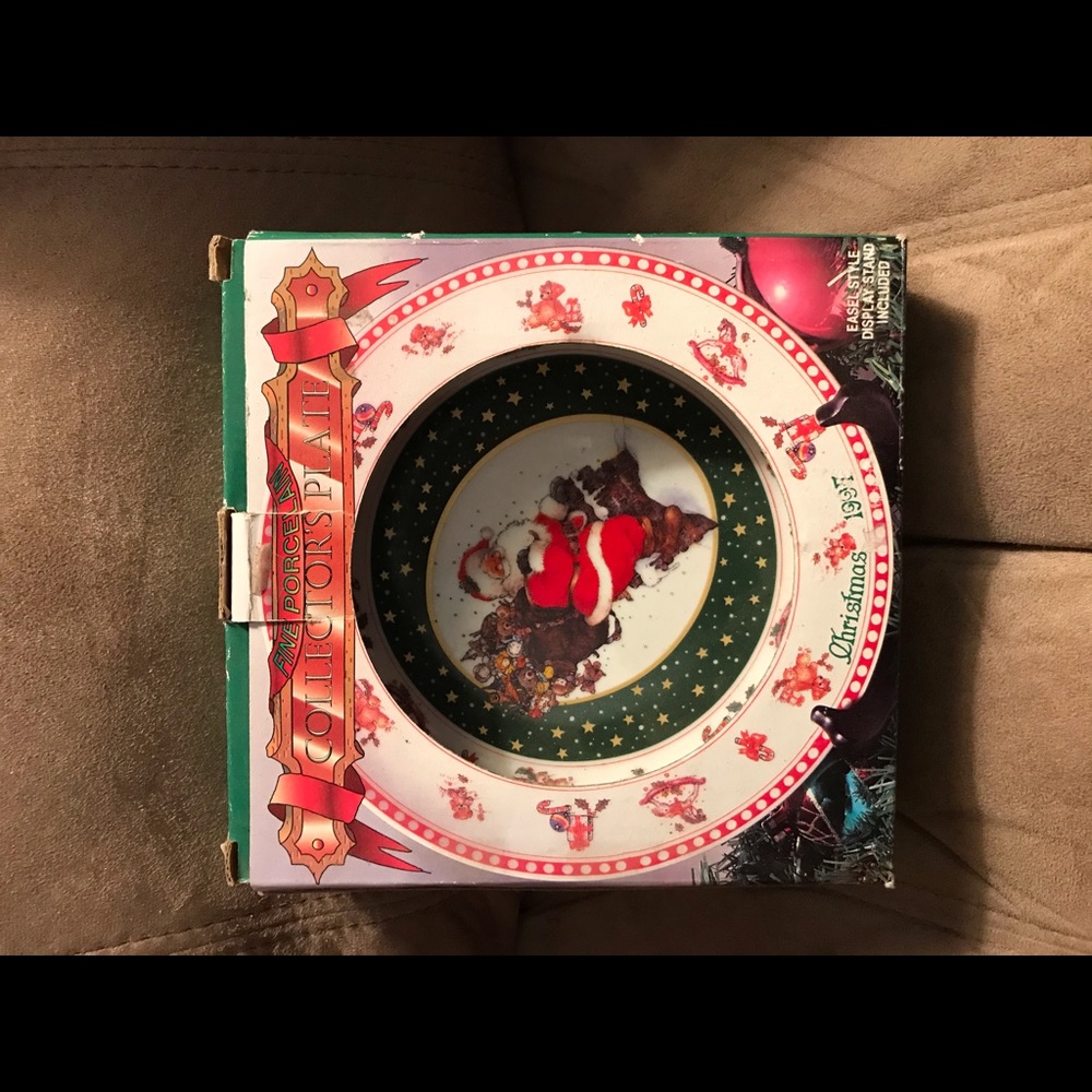COLLECTER CHRISTMAS PLATE